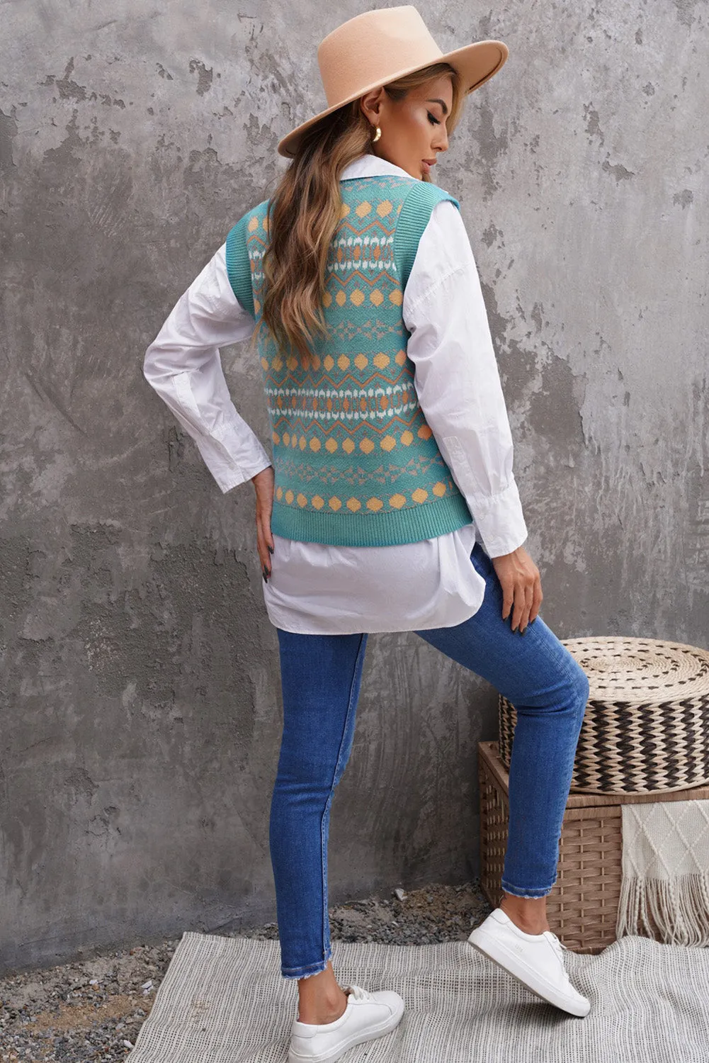 Green Tribal Print V Neck Knitted Vest Sweater