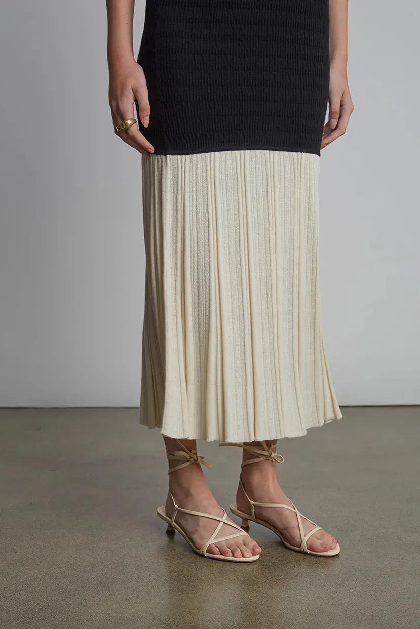 Leila Dress - Ivory/Black