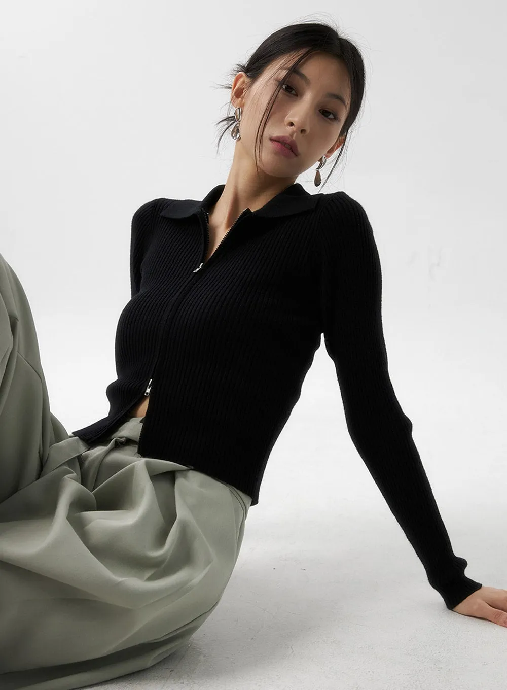 Zip-Up Collar Sweater IS315
